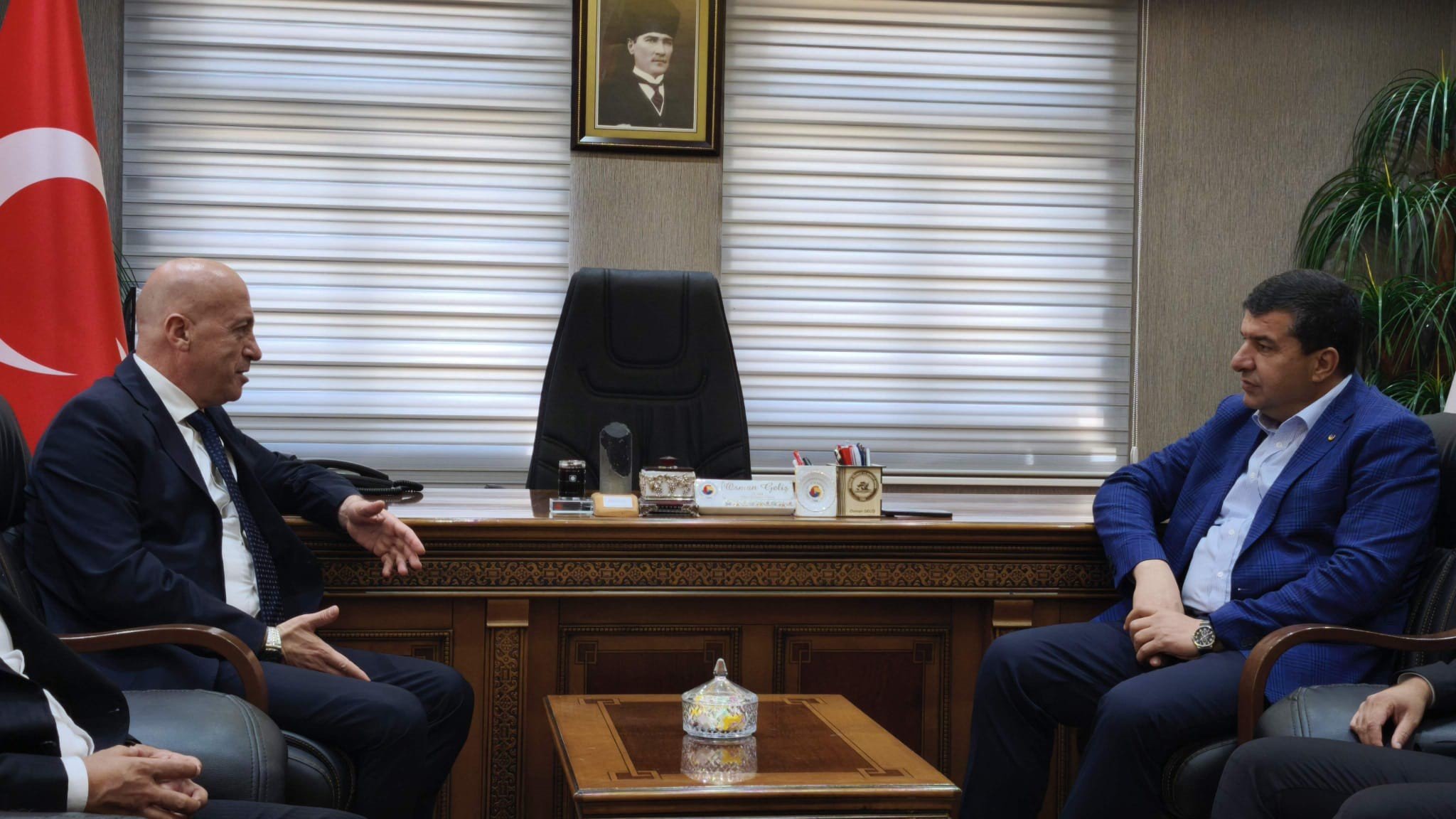DAİB heyeti Şırnak'ta ihracat için Habur ve Valiliği ziyaret etti
