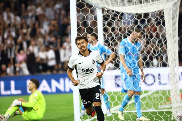 İlhan Fakılı, Beşiktaş'ın Erzurumspor FK'yı 3-0 yendiği maçta gol attı
