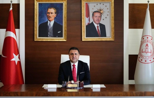 İl Milli Eğitim Müdürü Yentür'den eğitim hutbesine Diyanet'e teşekkür