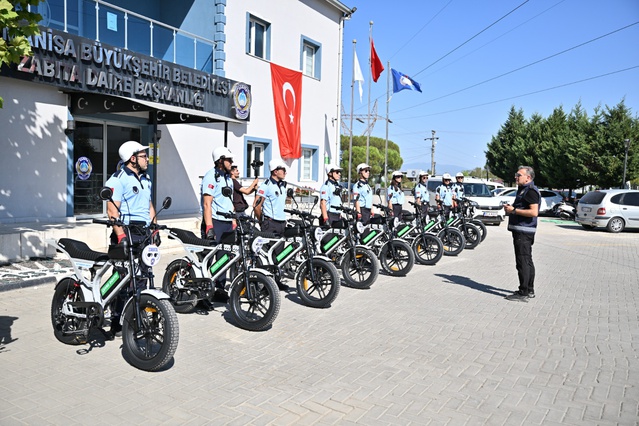 Manisa'da çöp atana 4 bin TL ceza, bisikletli zabıta sahada