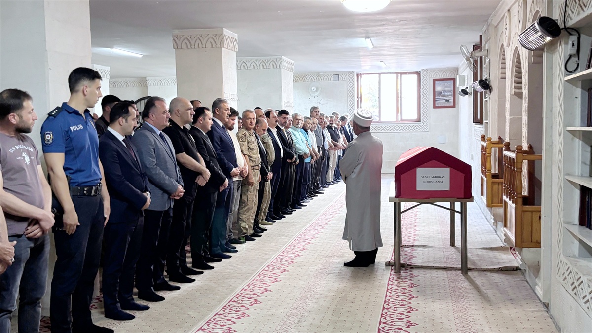 Mardin Ömerli'de Kıbrıs gazisi Yusuf Akdoğan son yolculuğuna uğurlandı