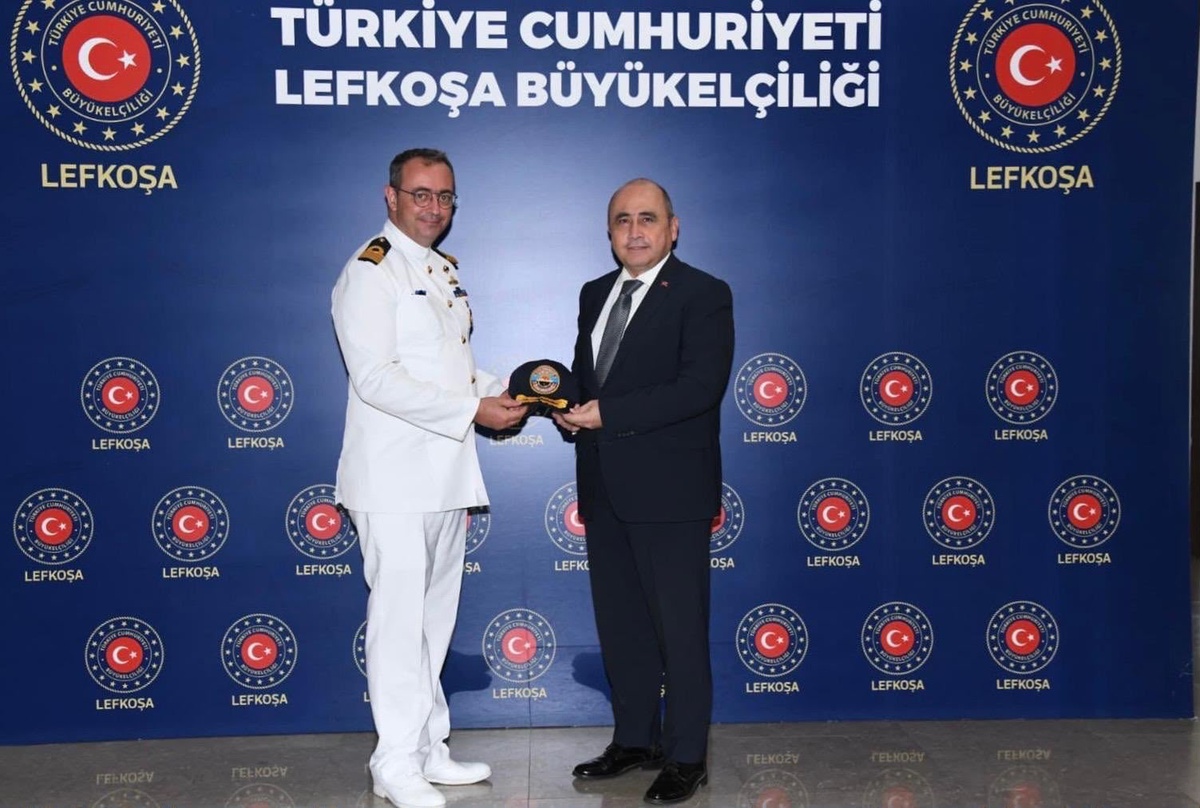 MSÜ Deniz Harp Okulu öğrencileri Lefkoşa Büyükelçisi Başçeri tarafından kabul edildi