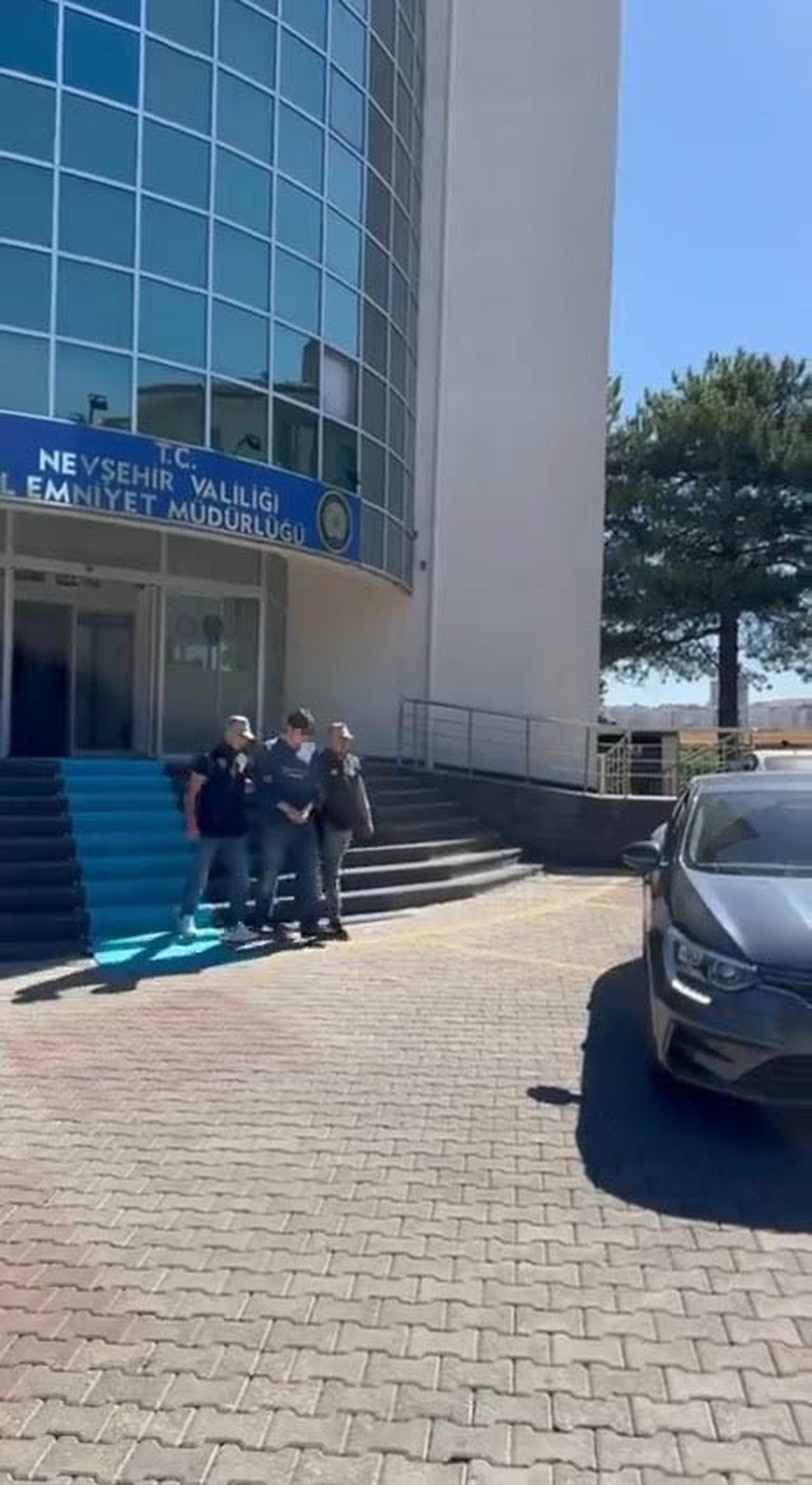 Nevşehir\'de Cumhurbaşkanına hakaret ve terör propagandasından gözaltına alınan şahıs tutuklandı