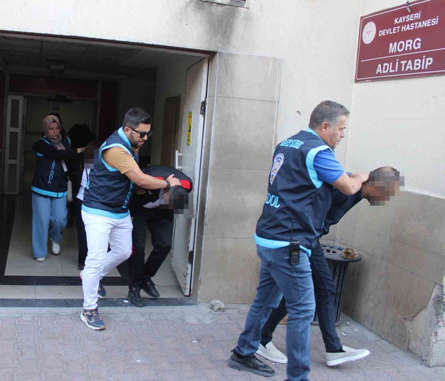 Ünlü sucuk markasında usulsüzlük skandalı! 5 şüpheli adliyede, şirketten açıklama geldi