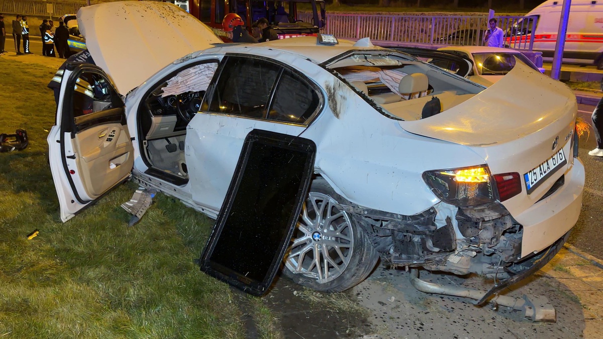 Erzurum Palandöken'de takla atan otomobilde 4 kişi yaralandı