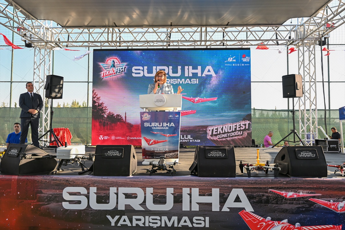 Gaziantep\'te TEKNOFEST Sürü İHA Yarışması ödül töreniyle sona erdi