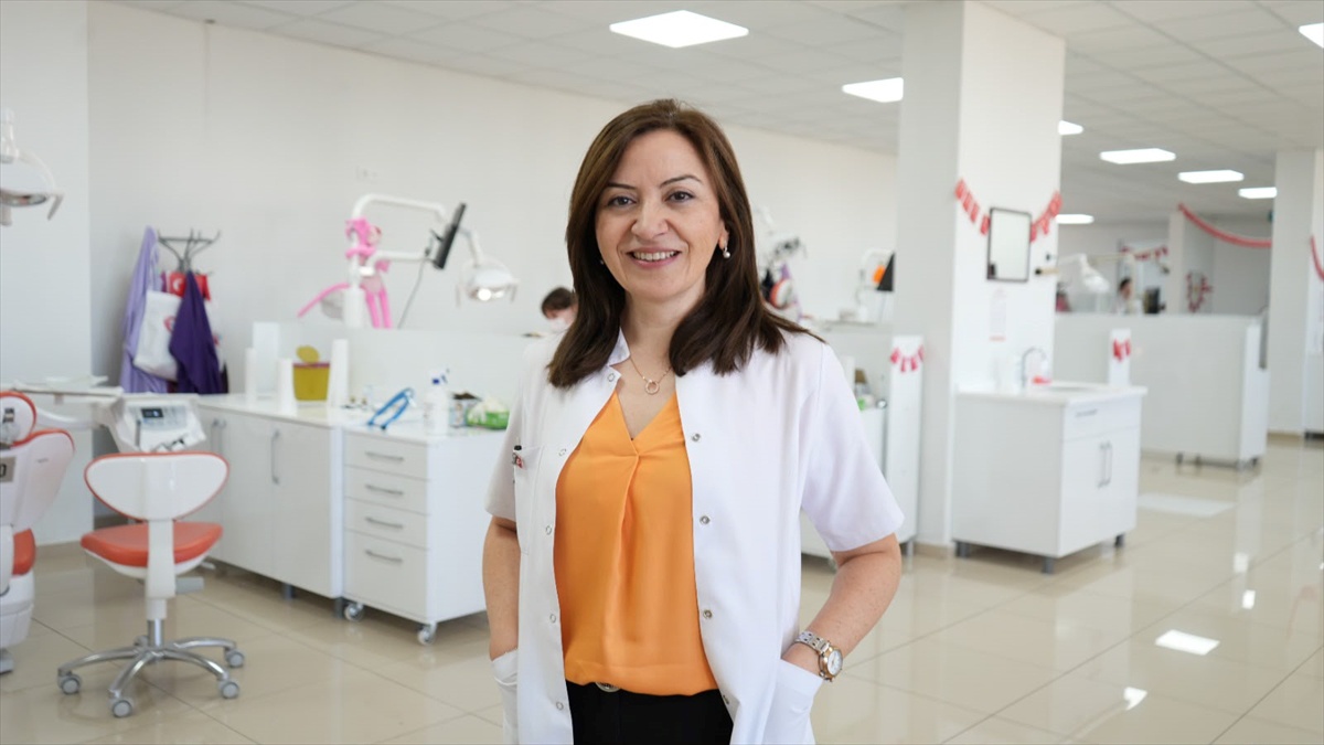 Diş hekimi Kaptan\'dan okul öncesi çocuklara günde iki kez fırçalama uyarısı
