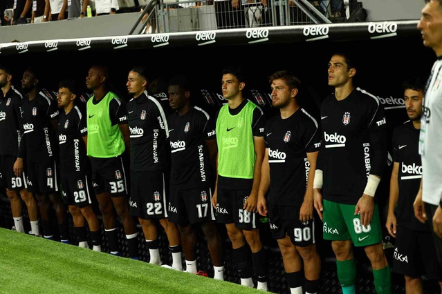 Beşiktaş Erzurumspor karşısında 2 değişiklikle sahada