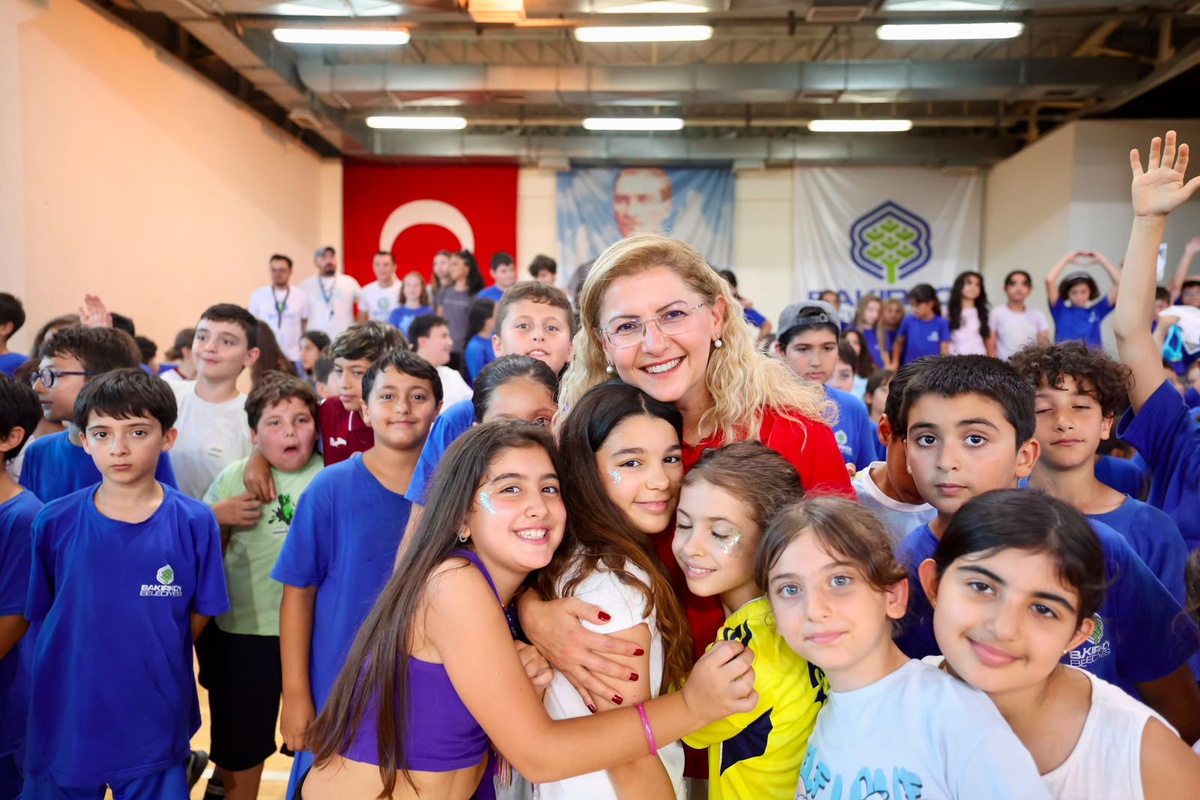 Bakırköy\'de eğitim desteği arttı, lise öğrencilerine aylık 5 bin TL verilecek