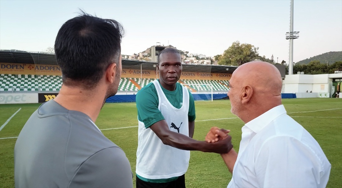 Aboubakar: Bu kulüp Süper Lig'i hak ediyor
