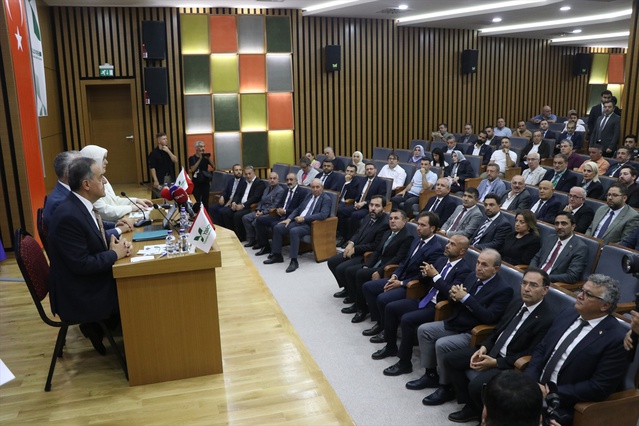 Bakan Işıkhan Yalova'da 2,1 milyonluk istihdam hedefini açıkladı