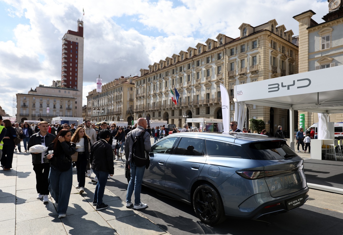 Torino Otomobil Fuarı\'nda Çinli üreticiler ödülleri topladı, 132 yeni model tanıtıldı