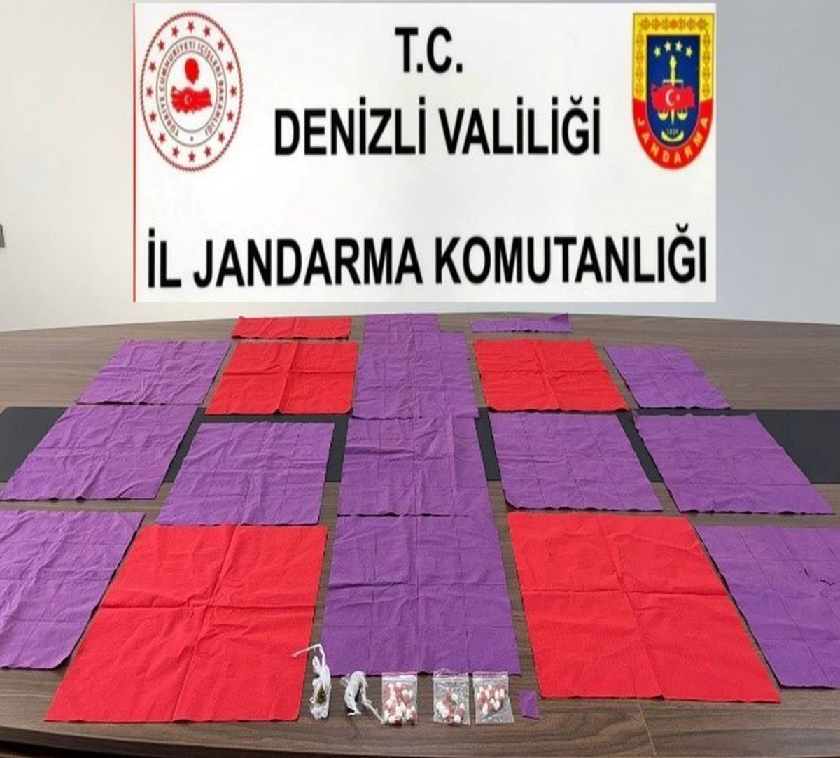 Denizli\'de operasyonda 2 şüpheli tutuklandı