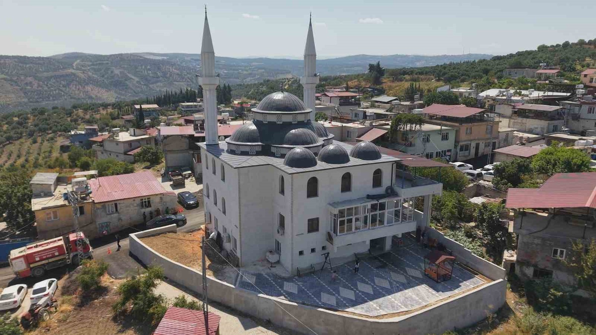 Hatay\'da depremden bu yana 134\'üncü cami Altınözü\'nde ibadete açıldı