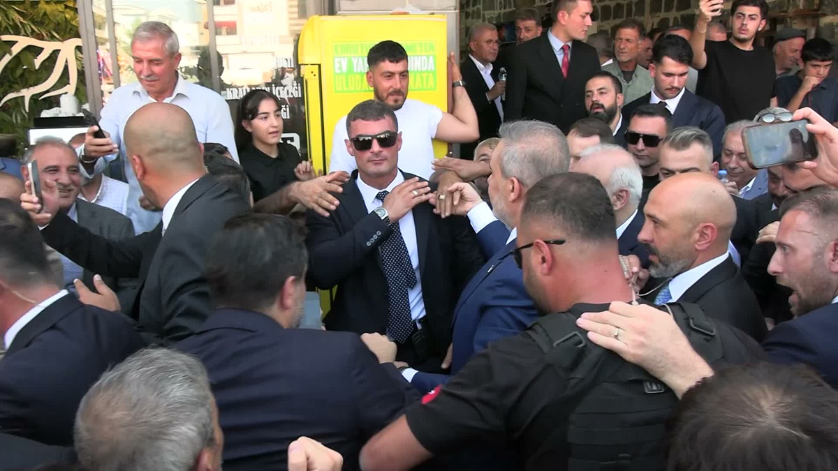 Diyarbakır STK\'ları Hakan Fidan ziyaretini \'tarihi adım\' olarak değerlendirdi