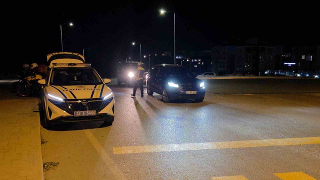 Alkollü yakalandı, çevirmede verdiği nasihat herkesi şaşırttı