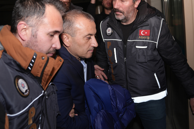 Eski Tunceli Valisi Tuncay Sonel de soruşturma kapsamında tutuklanmıştı.