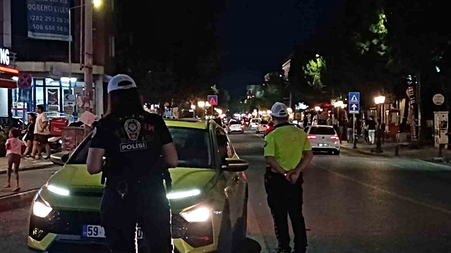 Tekirdağ'da Değirmenaltı giriş ve çıkışlarında geniş çaplı trafik denetimi yapıldı