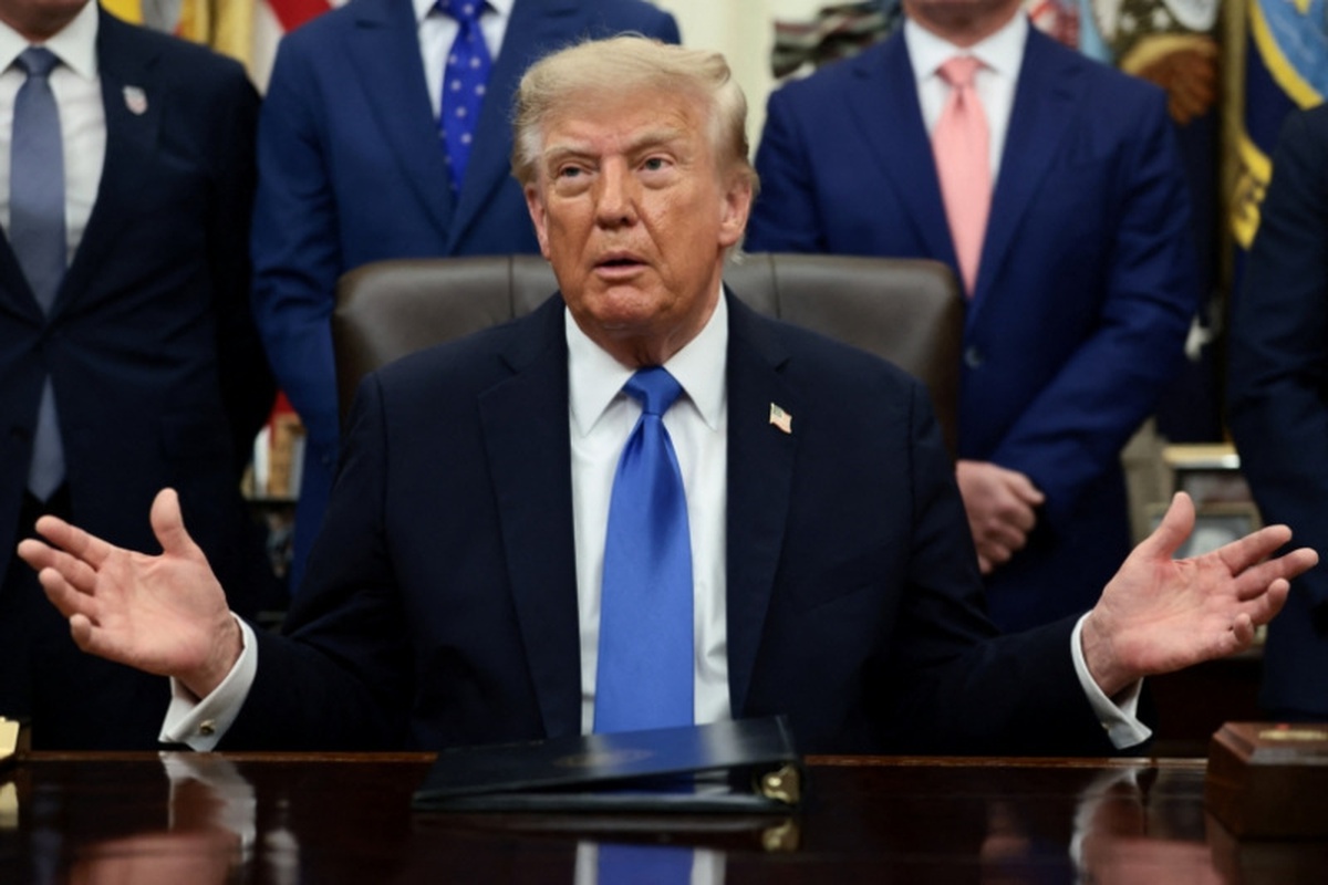 Trump\'tan Çinli otomobil üreticilerine yeşil ışık: Karşı çıkmam