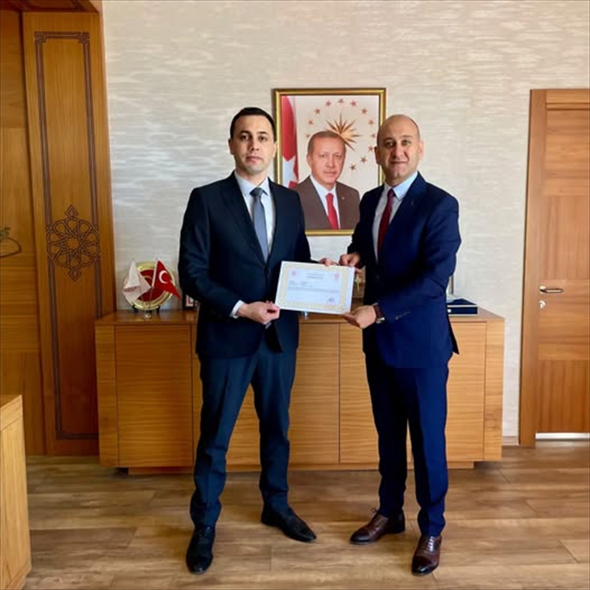 Ankara\'ya tayini çıkan İlçe Emniyet Amiri Ayan, Kaymakam Avcı\'ya veda etti