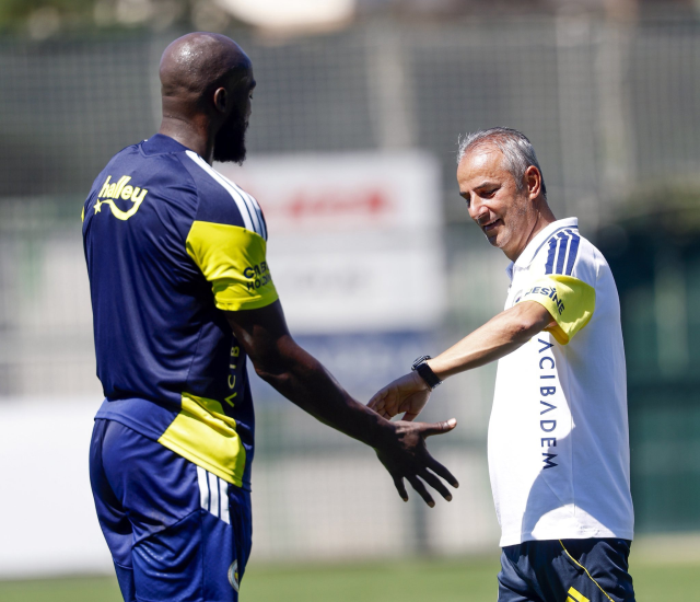 İstifadan vazgeçen İsmail Kartal geri döndü! Lukaku ile olan karesi her şeyi anlatıyor