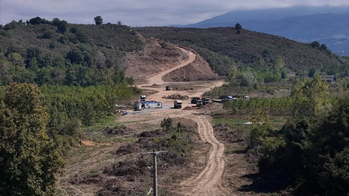 Akçakoca-Kocaali hattında 6,5 kilometrelik bölünmüş yol projesinde çalışmalar başladı
