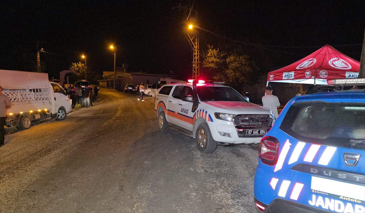 Antalya Manavgat'ta kayıp zihinsel engelli kadın için geniş çaplı arama başlatıldı