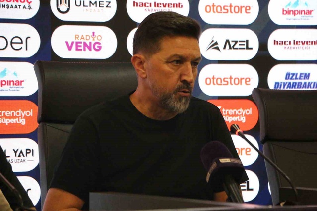 Amed Sportif, Başakşehir'i 5-0 yendi; Hasi 'ayaklarımız yere basmalı' dedi