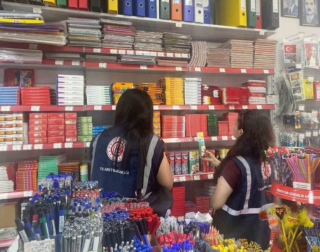 Bolu'da 110 işletmede 6 bin 200 okul ürünü denetimden geçirildi