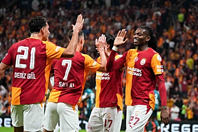 Galatasaray Kocaelispor maçına Sporting 11'inden 3 değişiklikle çıktı