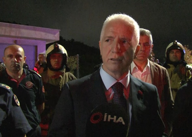 Kuzey Marmara Otoyolu'nda yanan otobüste 2 kişi öldü, 8 kişi yaralandı