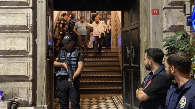 İstanbul’da ‘Ailem Güvende’ operasyonu! Çok sayıda mekana baskın yapıldı