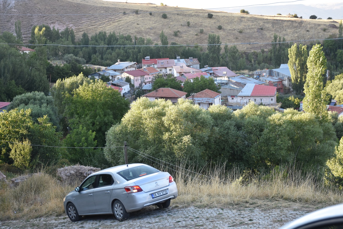 Sivas Divriği\'de kayıp bebeğin ailesi ve 4 kişi gözaltına alındı