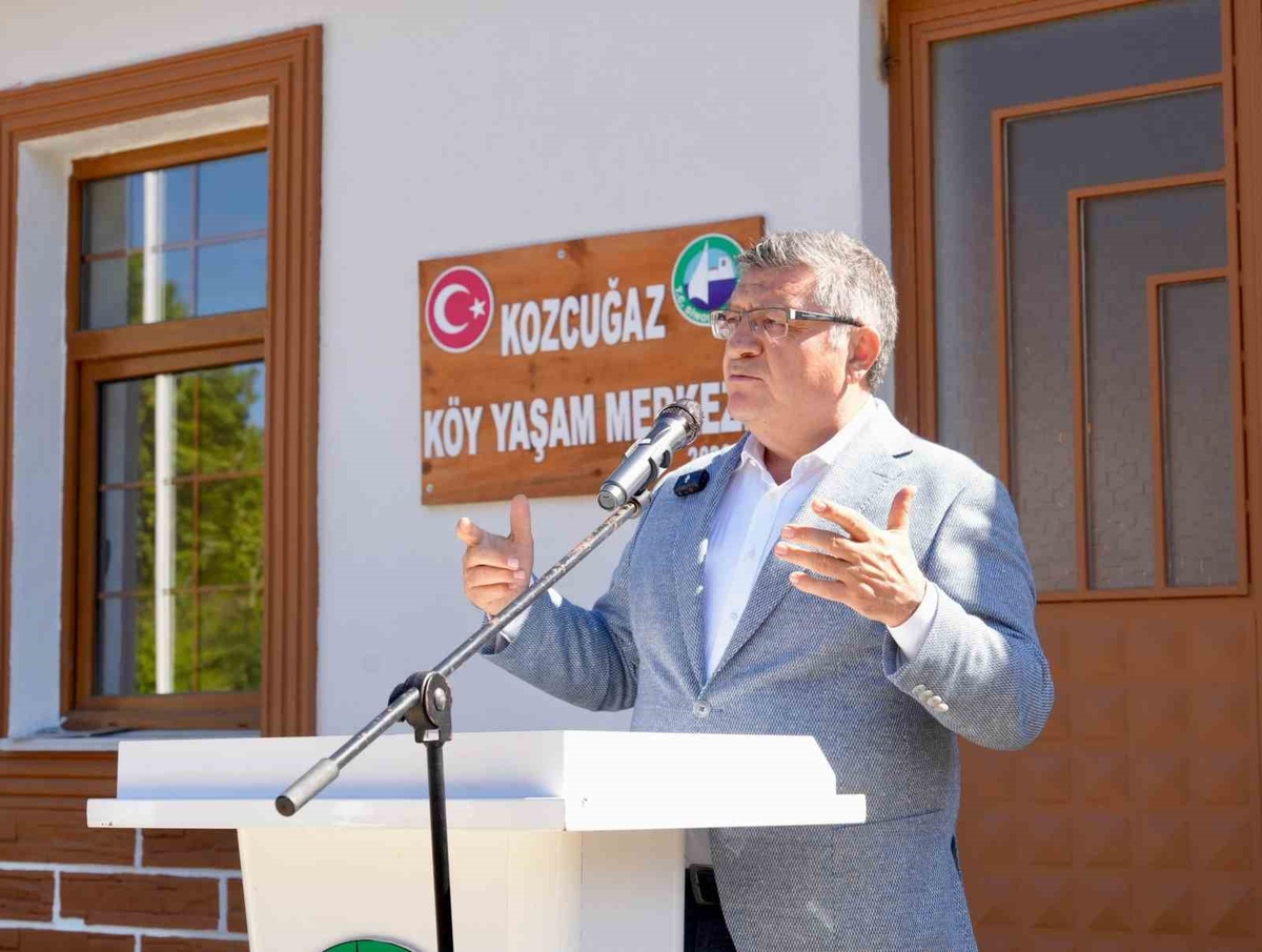 Sinop Kozcuğaz\'da Köy Yaşam Merkezi törenle hizmete açıldı