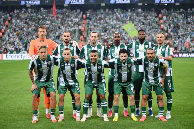 Bursaspor, Trendyol 1. Lig'de Esenler Erokspor ile 2-2 berabere kaldı