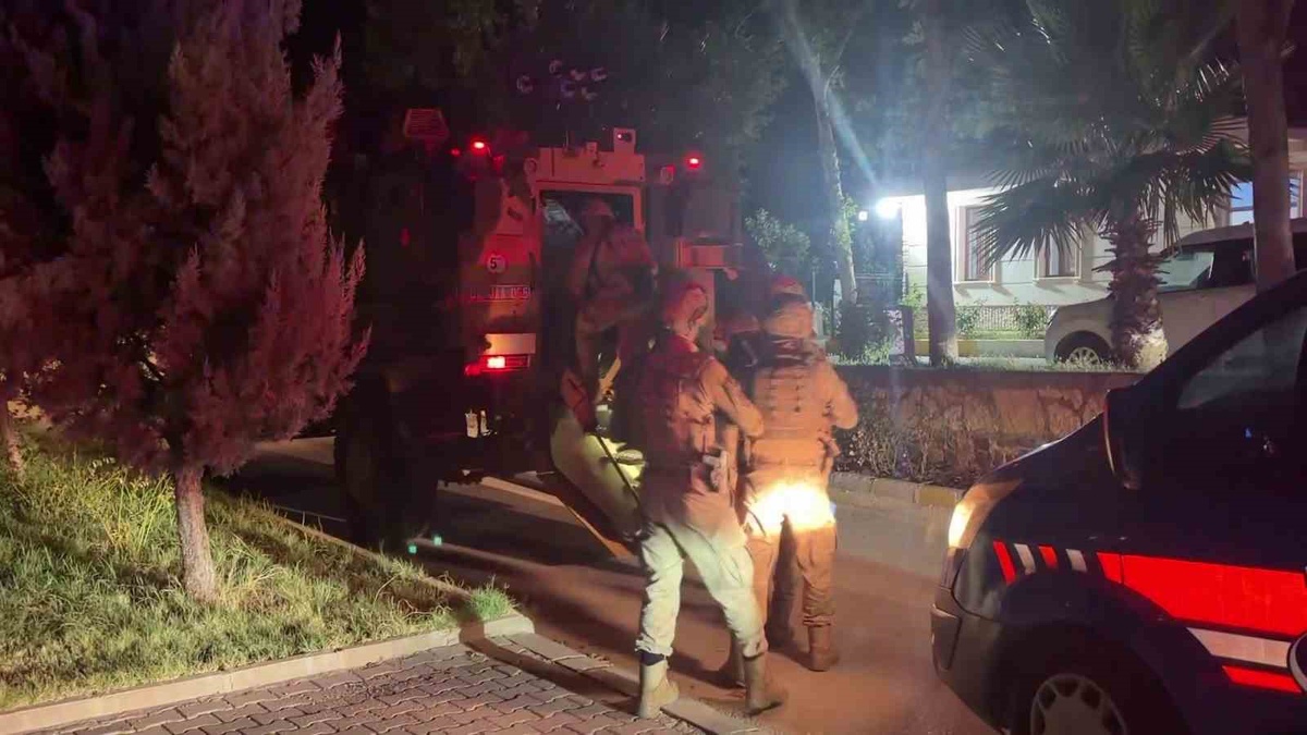 Adıyaman\'da yasa dışı bahis ve tefecilik operasyonunda 18 şüpheli gözaltına alındı