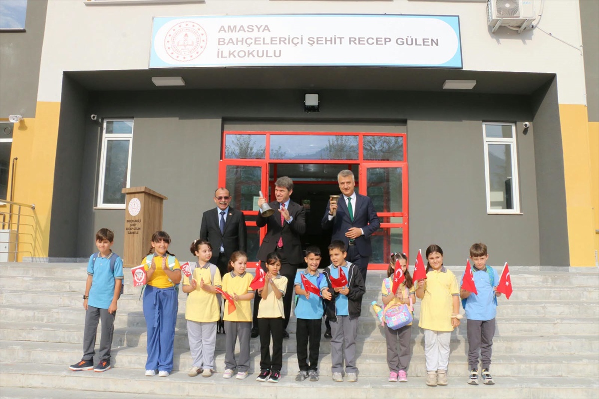 Amasya\'da 51 bin öğrenci dersbaşı yaptı