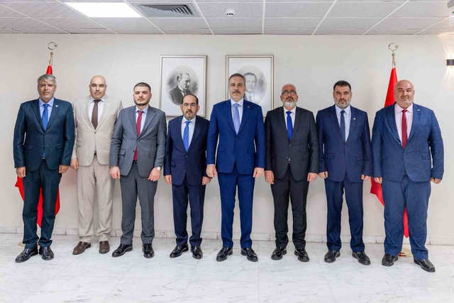 Bakan Fidan, Suriye Türkmen Meclisi Başkanı Mustafa ile görüştü
