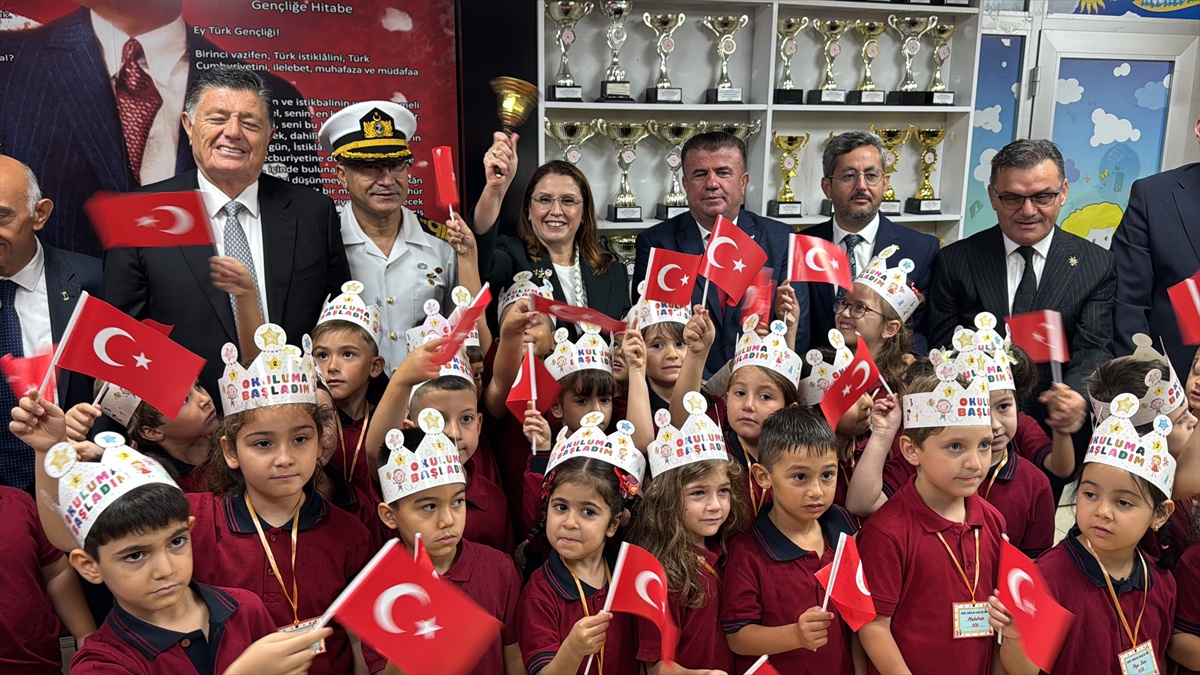 Bartın\'da 171 okulda 28 bin 250 öğrenci dersbaşı yaptı
