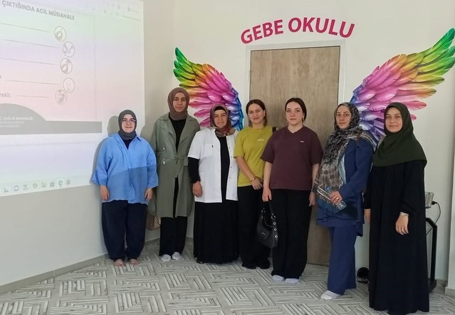 Bayburt'ta 'Gebe Okulu' eğitimiyle anne adayları bilinçli doğuma hazırlanıyor