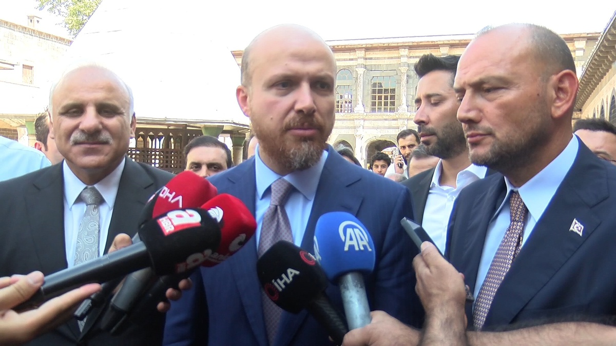 Bilal Erdoğan\'dan Diyarbakır\'da \'Terörsüz Türkiye\' mesajı: Herkesin elini taşın altına koyması lazım