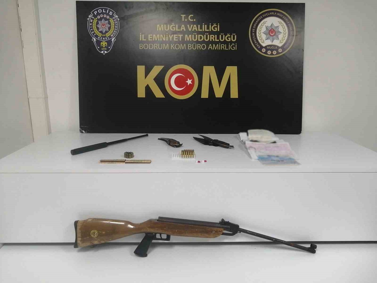 Bodrum\'da tefecilik ve yağma operasyonunda 7 şüpheli gözaltına alındı