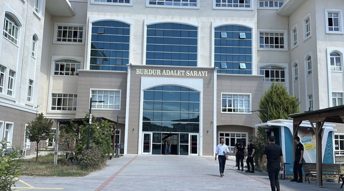 Burdur\'da yasa dışı bahis operasyonunda 5 şüpheli yakalandı
