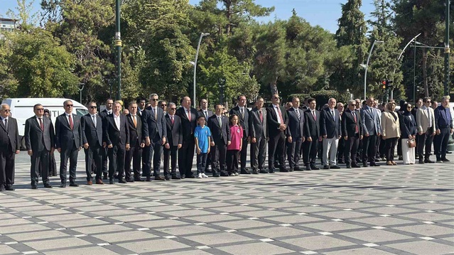 Burdur'da 239 okulda ilk ders zili çaldı, 41 bin 943 öğrenci ders başı yaptı