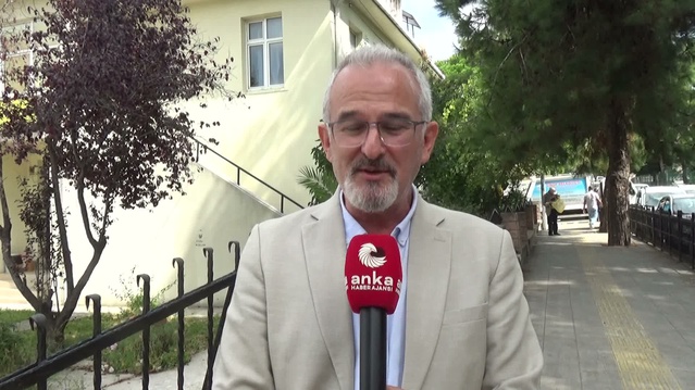 Sinop'ta Eğitim Sen Şube Başkanı Uzun, okullardaki sorunların sürdüğünü söyledi