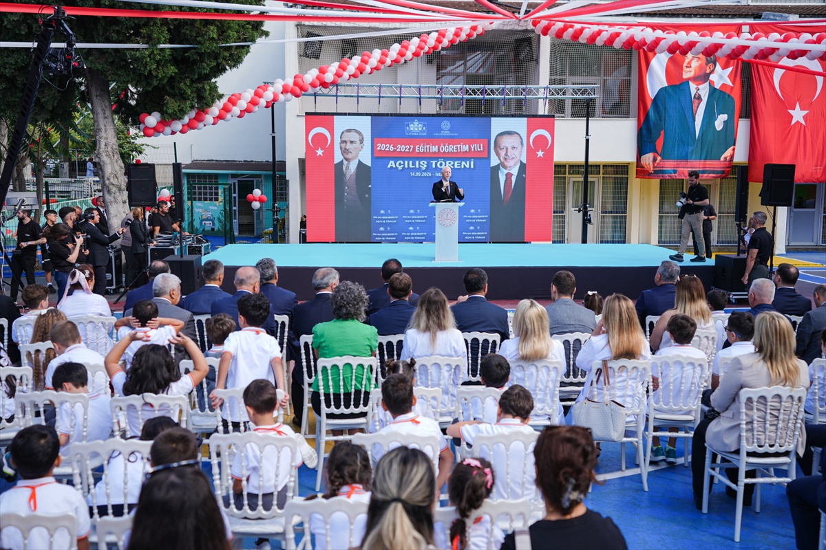 İstanbul Valisi Gül, 1468 okulun depreme dayanıksız olduğunu açıkladı