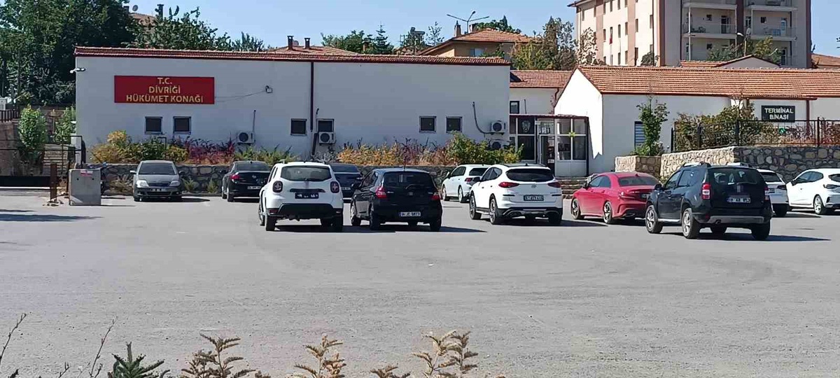 Sivas Divriği\'de kayıp bebek soruşturmasında gözaltındaki 6 kişi hakim karşısında