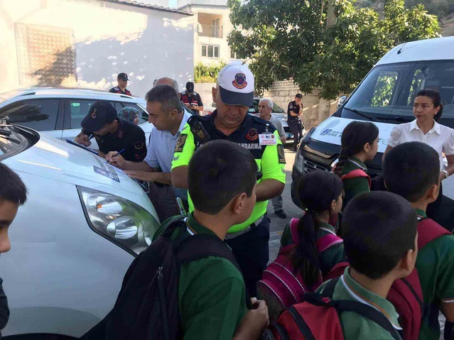 Koçarlı'da okul çevresi ve servis denetimleriyle yeni dönem güvenliği sağlandı
