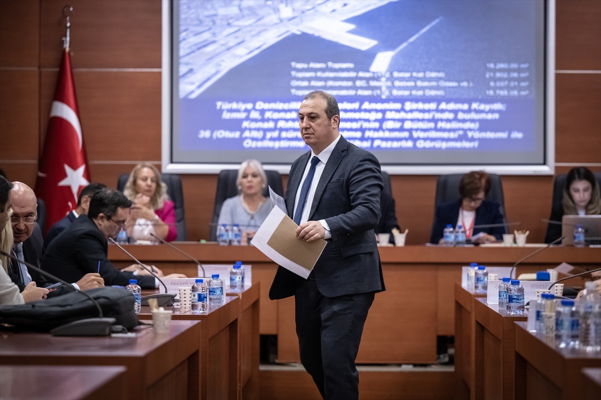 Konak Rıhtımı ihalesinde 5 istekliye rağmen teklif çıkmadı, 4,6 milyarlık süreç iptal edildi