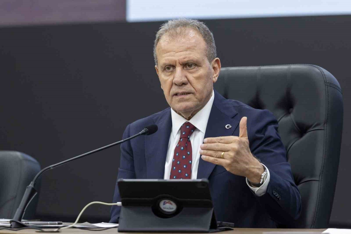 Mersin\'de 141 okulda 17 bin öğrenciye çanta ve kırtasiye desteği başladı
